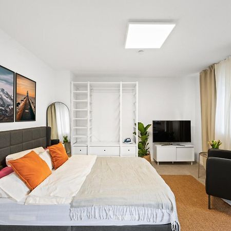 Business Apartments Talheim Exterior foto